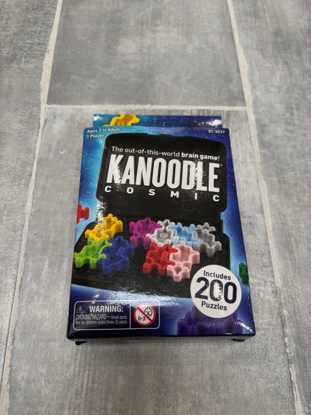 NIB Kanoodle Cosmic Brain Game 200 Puzzles Educational Insights